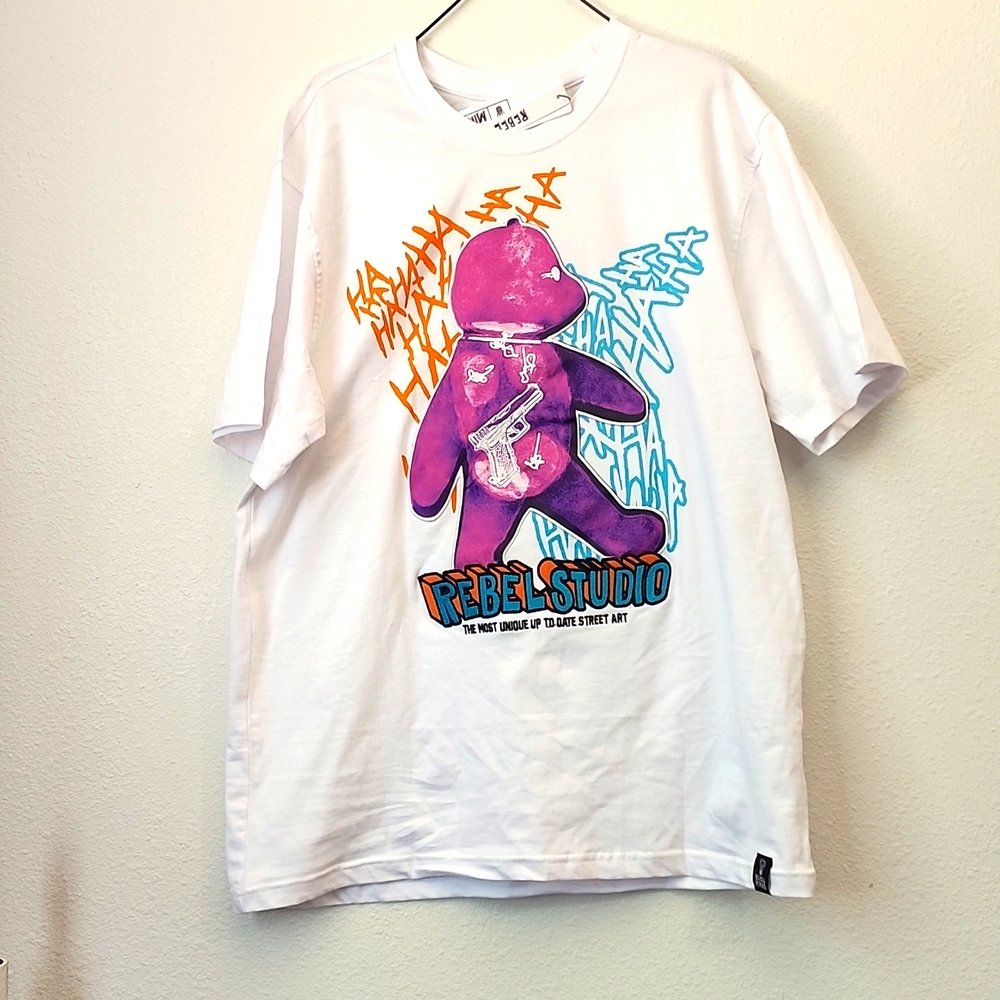 REBEL STUDIO GRAPHIC T-SHIRT MENS SIZE 3XL WHITE,PINK, BLUE & ORANGE
